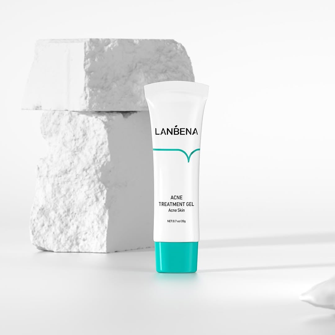 Reduz espinhas e melhora a aparência da pele acneica.